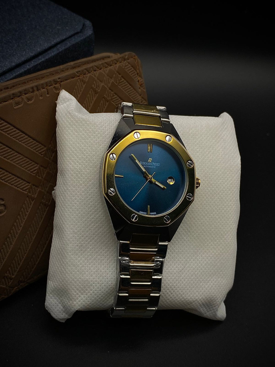 AP Style Men’s Luxury Quartz Watch with Date - brothers time